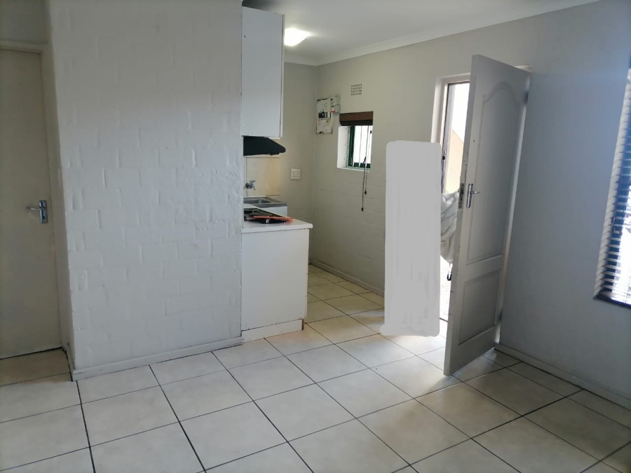 2 Bedroom Property for Sale in Table View Western Cape